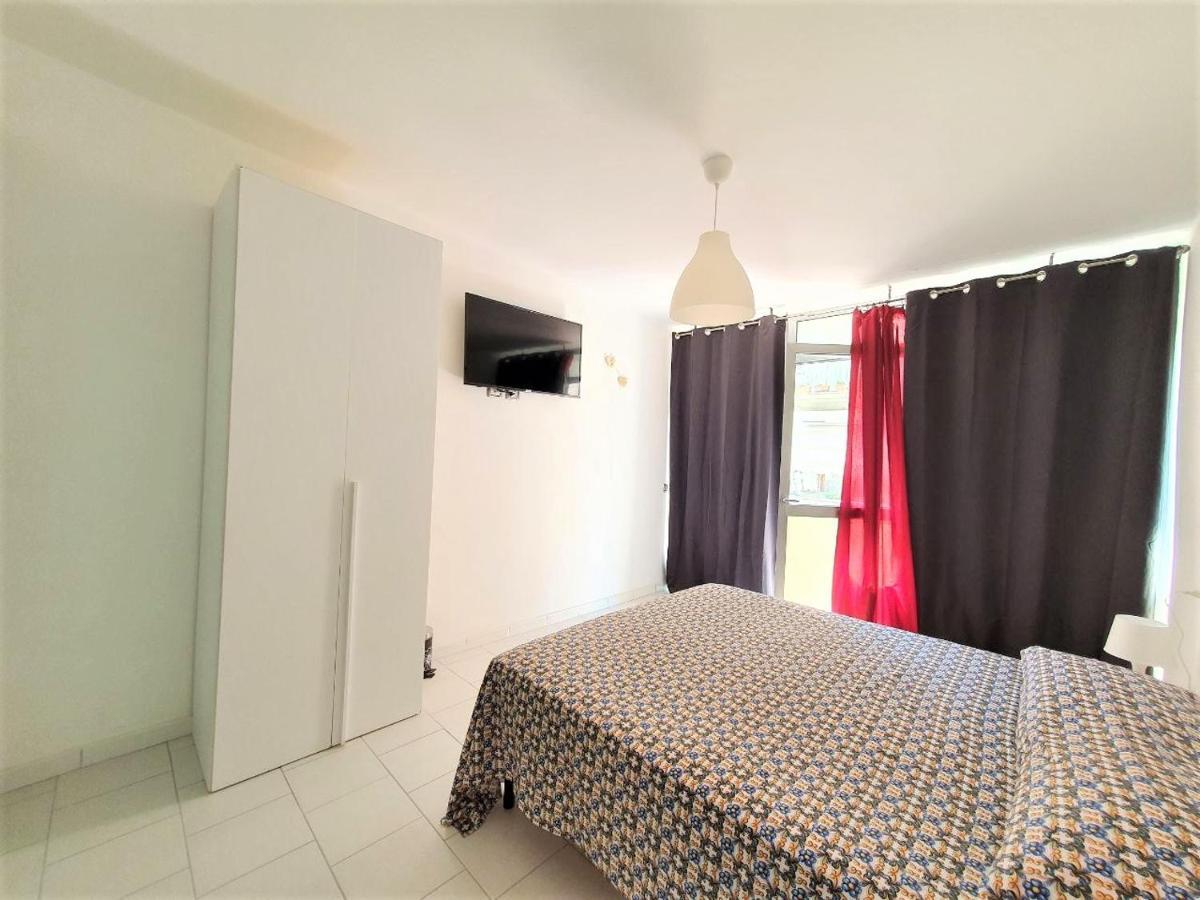 Affittacamere Casa Cynda Follonica Exteriör bild